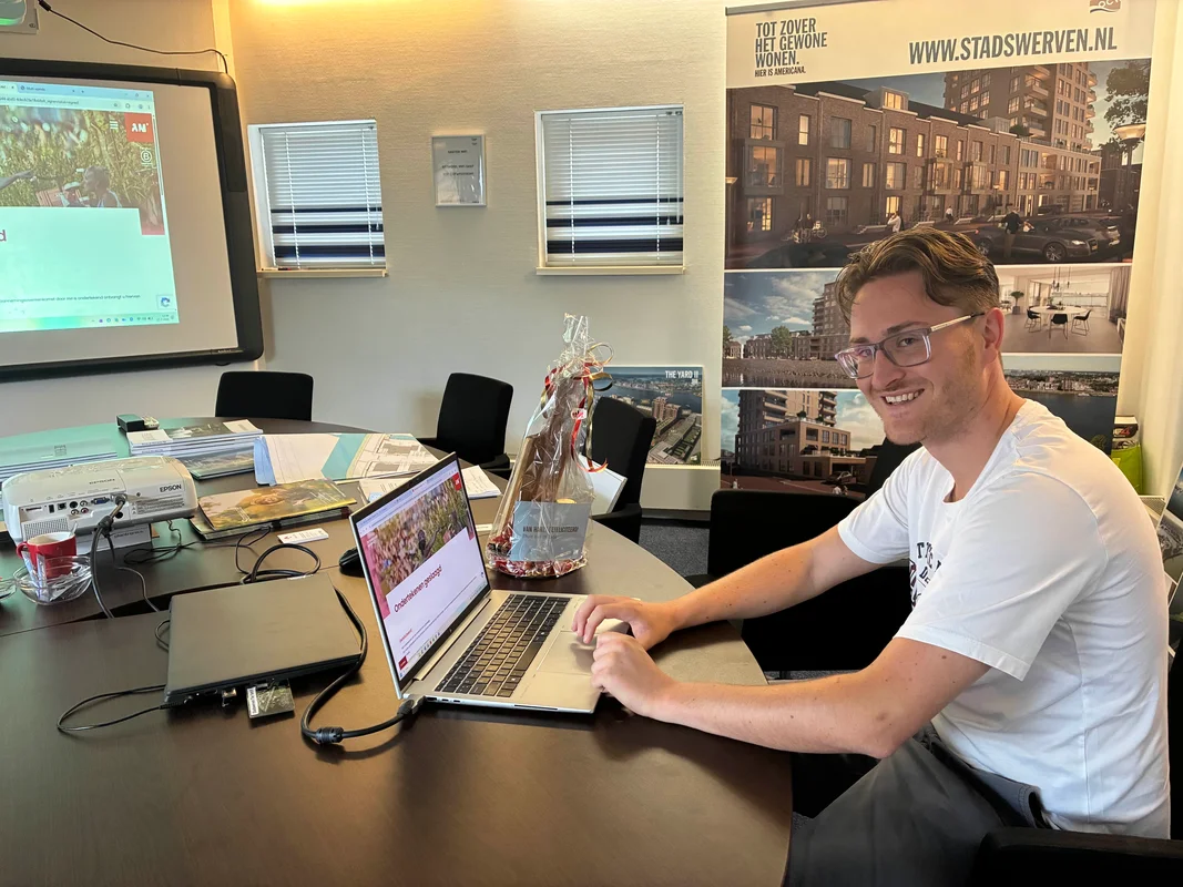 De eerste handtekeningen voor De Hendrik zijn gezet!